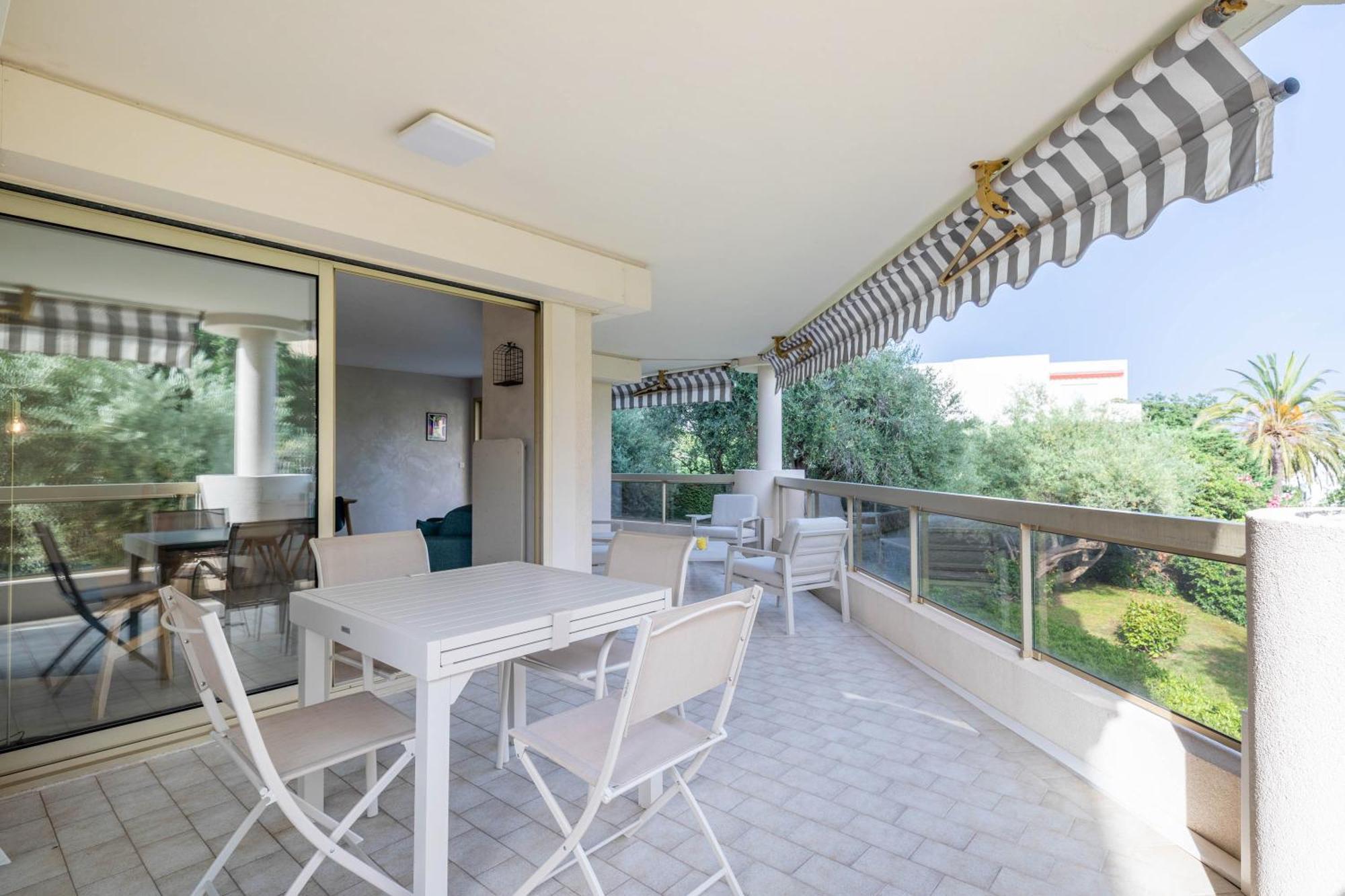 Tanit Piscine, 6 Couchages, Parking Apartamento Antibes